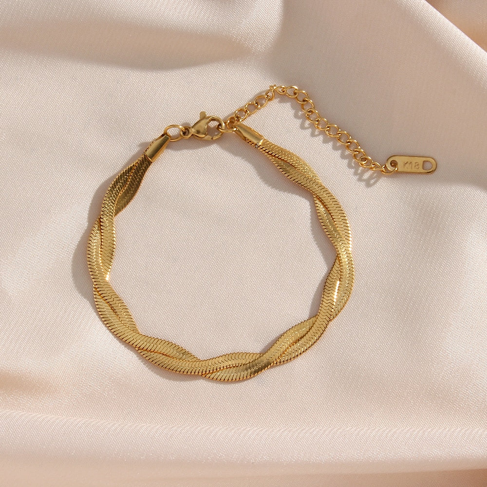 Elegance in Simplicity • Bracelet